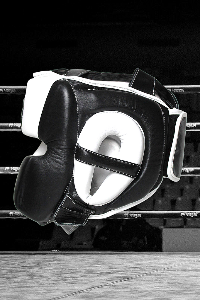 CASQUE POMMETTES NOBLAR - POWER BACK